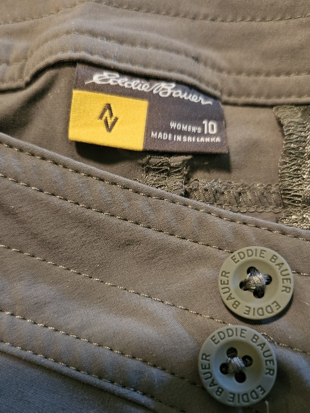 Eddie Bauer Women's Hiking Pant - Picture 4 of 6
